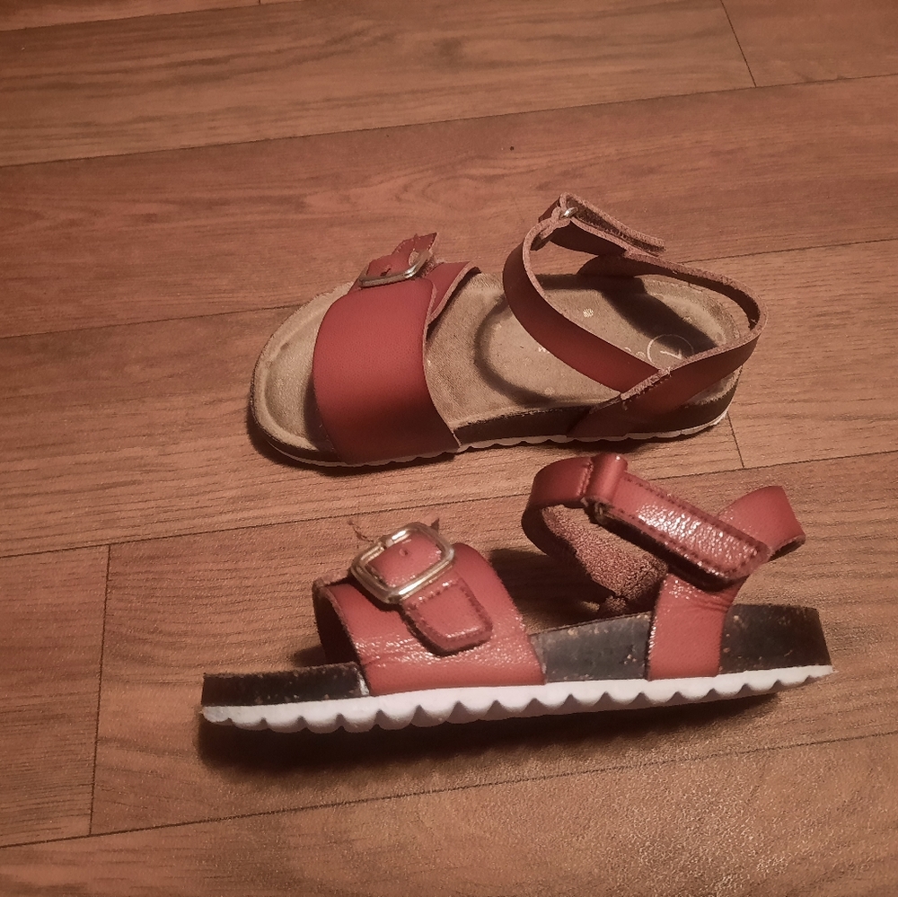 SOLD Cat & Jack Sandals, Size 7